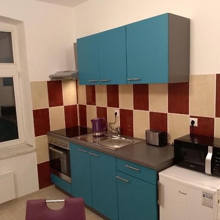 Zagreb Main Station Budget Apartment Bagian luar foto